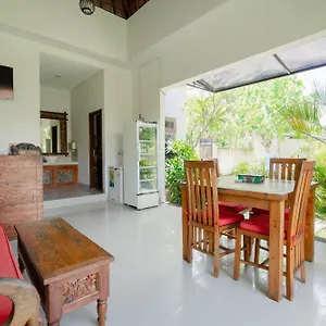  Homestay Wira & Indonesia